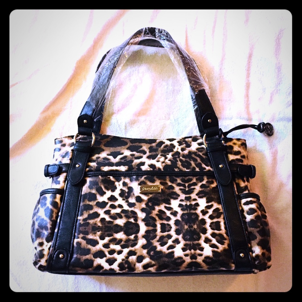 Leopard Print Tote With Zippered Back Pocket - image 1